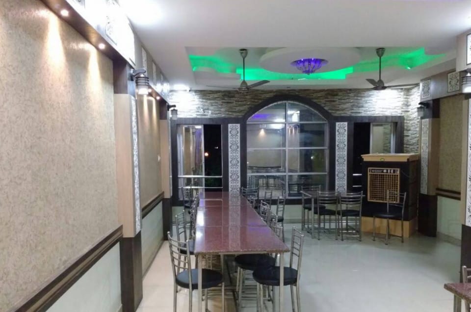 Hotel Rajawat Vidisha Hotel in India