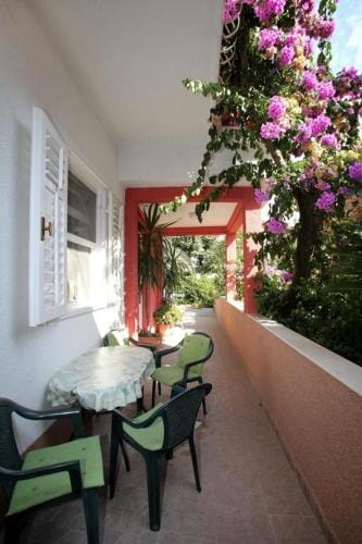 Rooms with a parking space Trogir - 17442 Hotel in Trogir