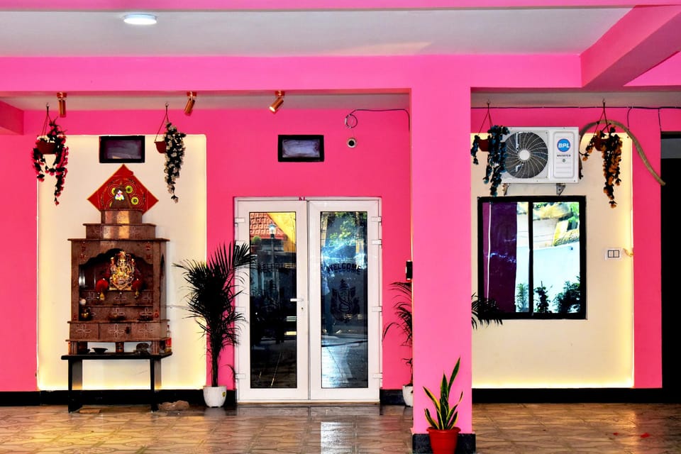 Golden Suites  Bed and Breakfast in Puri