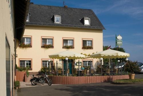 Gasthaus-Pension Islekhohe Gansen Hotel in Luxembourg