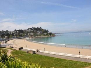 Rooms 4 People Hotel in Perros-Guirec