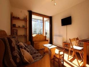 Studio for 4 People Hotel in Saint-Chaffrey