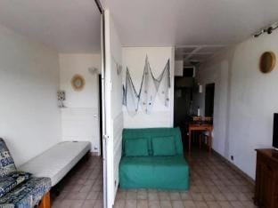 Apartments for 4 People Hotel in Le Grau-du-Roi