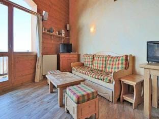 Rooms for 8 People Hotel in Montvalezan