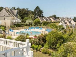 room apartment for 7 people - Selection - view of the Port Hotel in Arzon
