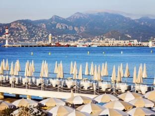 Residence Villa Des Peintres Hotel in Cannes