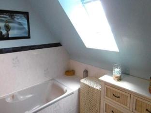 Houses  Villas for 6 People Hotel in Brittany