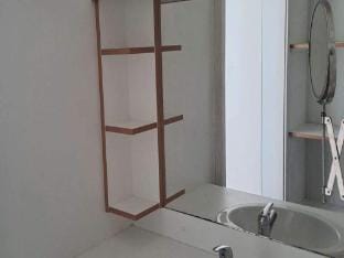 Houses  Villas for 6 People Hotel in Gassin