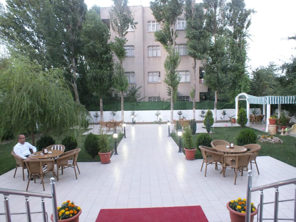 İZGİ TURHAN HOTEL Hotel in Turkey