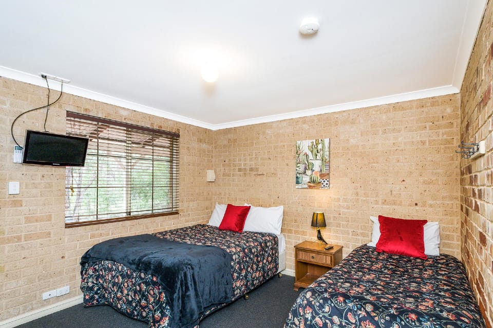 Amenity (Guest room)