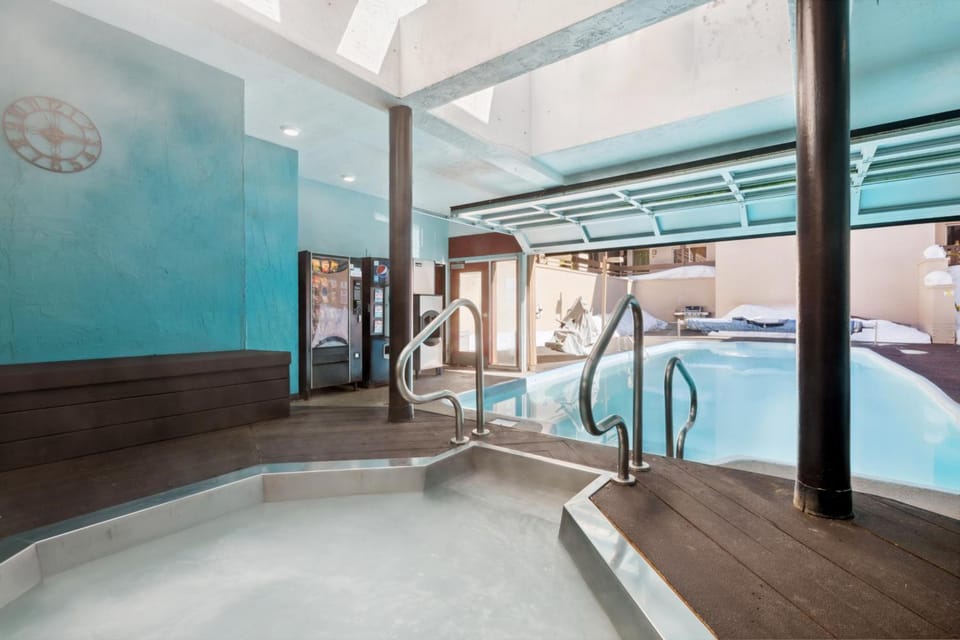 Hot tub