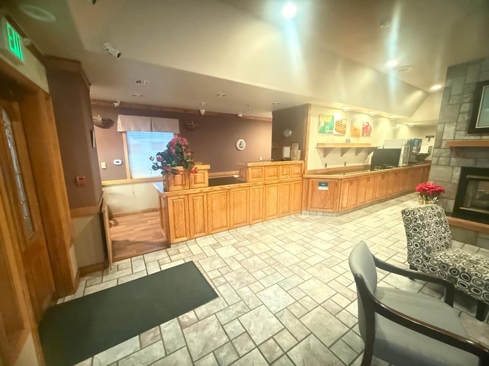 Naval Suites by Fairbridge Hotel in Bremerton