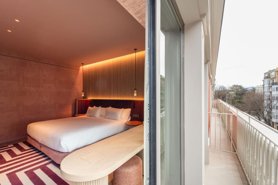 Hotel Palacio Bellas Artes San Sebastián, Curio Collection by Hilton Hotel in San Sebastian