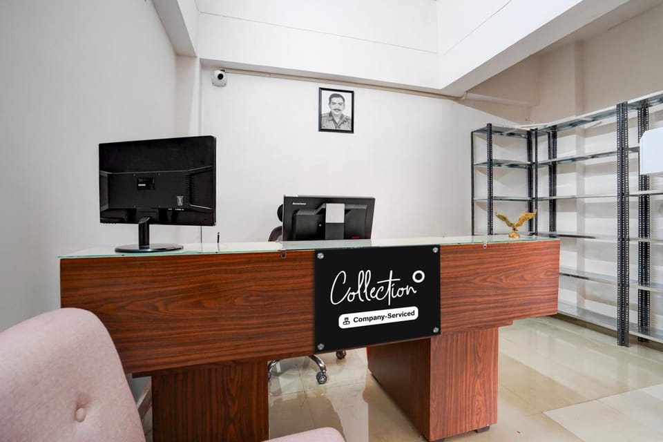 Super OYO Collection O Prayag Railway Junction Hotel in Uttar Pradesh