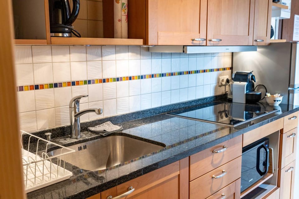 1BDR/4P apartment with balcony and parking- Megève Hotel in Combloux