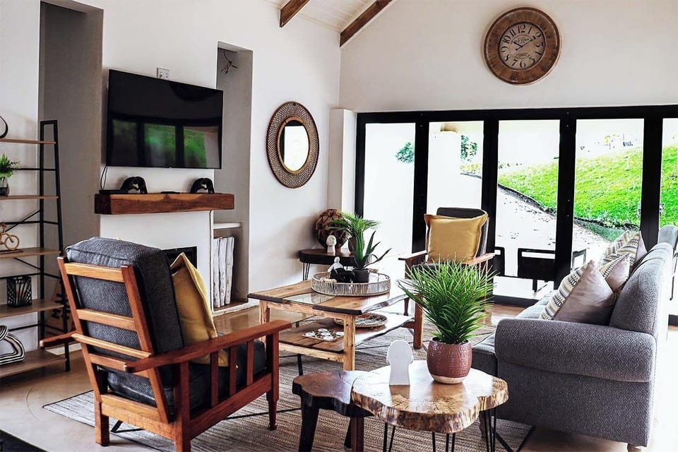 Indoni Eco Village Hotel in KwaZulu-Natal