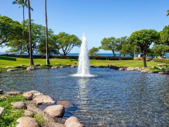 Kamaole Sands 7-109 - Romantic Getaway, Beautiful Renovation, Large Lanai, & AC! Hotel in Wailea