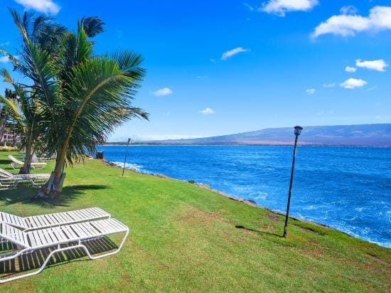 Maalaea Kai 311: Direct Ocean Front, Couples Retreat, Incredible Views, Split AC Hotel in Maalaea