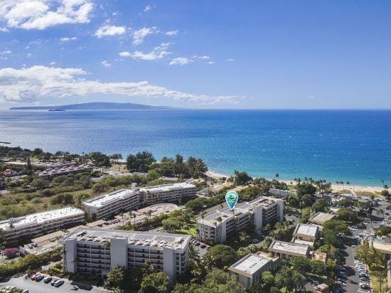 Kihei Akahi C-411 - Modern Top to Bottom Remodel, Split-AC, across from Kam II Hotel in Wailea
