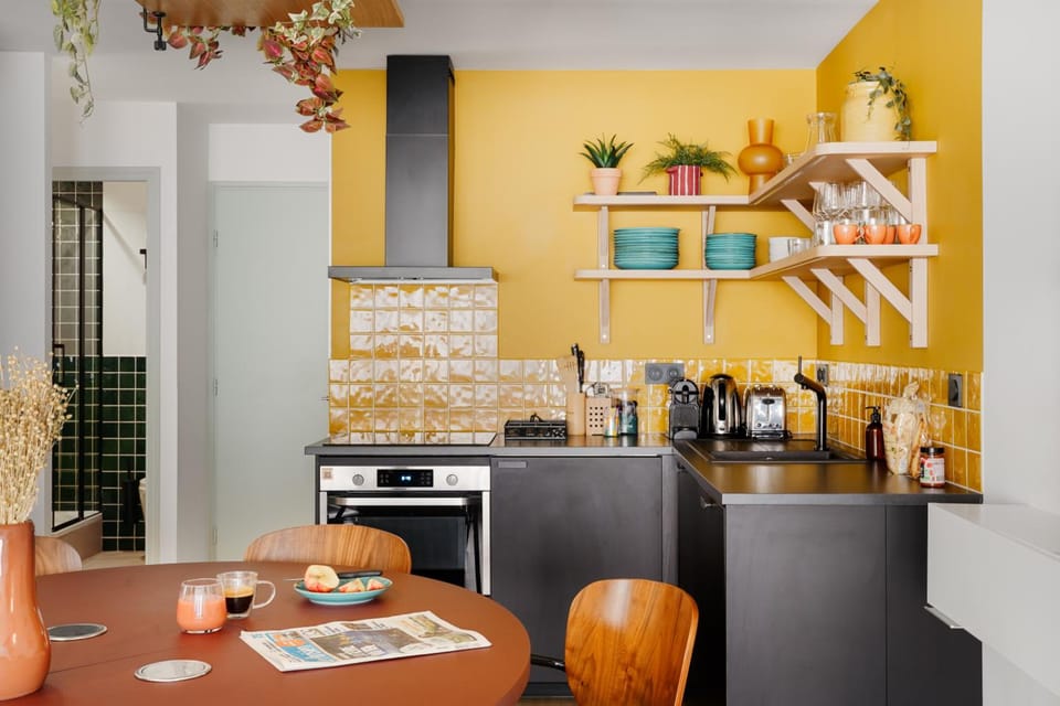 Edgar Suites Vicat - Porte de Versailles Hotel in Vanves