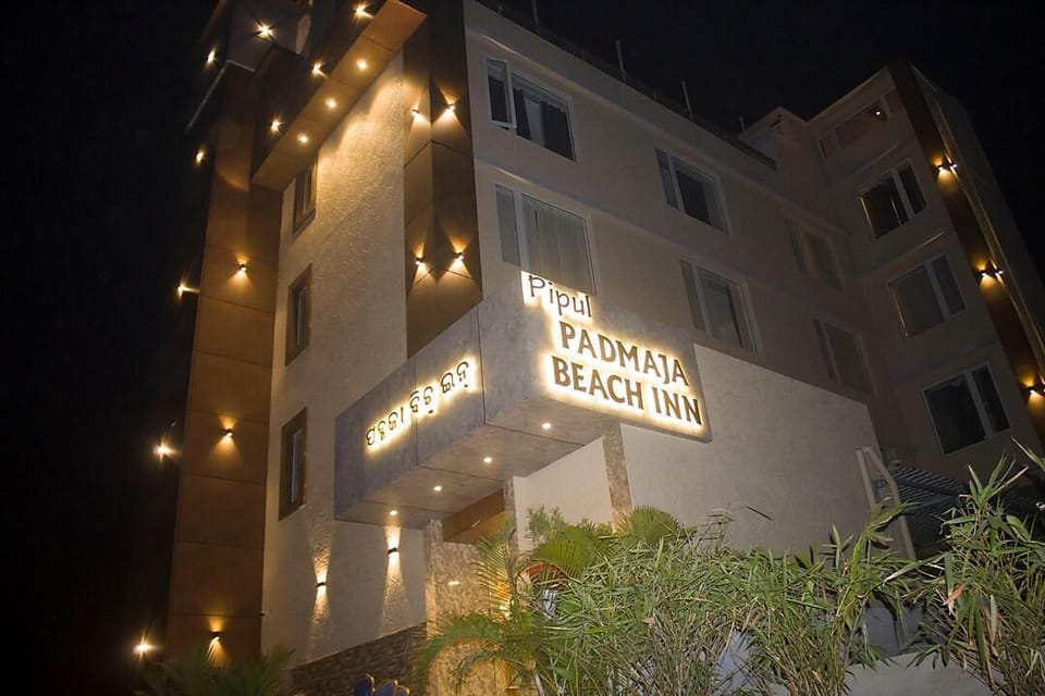 Pipul Padmaja Beach Inn Hotel in Puri