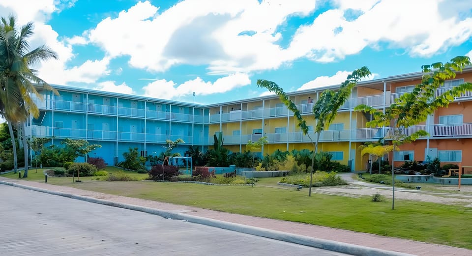 Maayo San Remigio Hotel in Central Visayas
