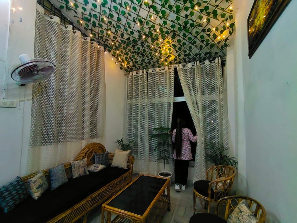 ShreeJi Homestay  Hotel in Rishikesh