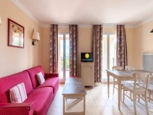 Room Apartment 4 People - Selection Hotel in Mallemort