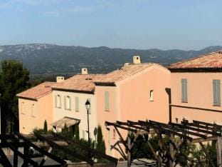 Room Apartment 4 People - Selection Hotel in Mallemort