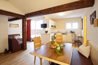 Apartment in Ischgl overlooking the mountains Hotel in Saint Anton am Arlberg