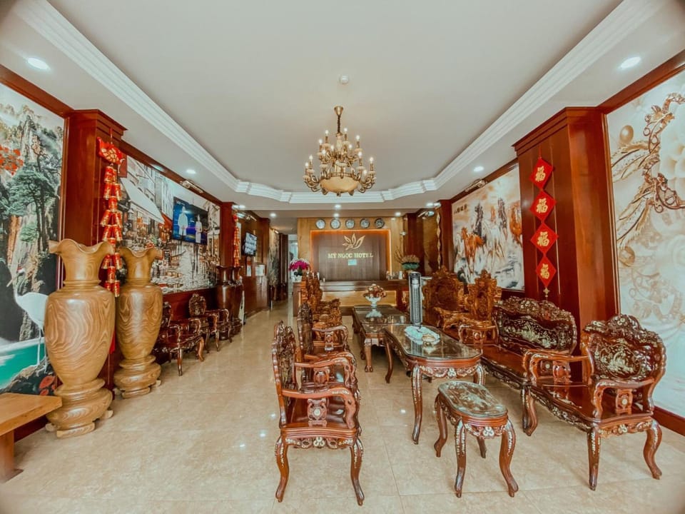 KHACH SAN MY NGOC Hotel in Vietnam