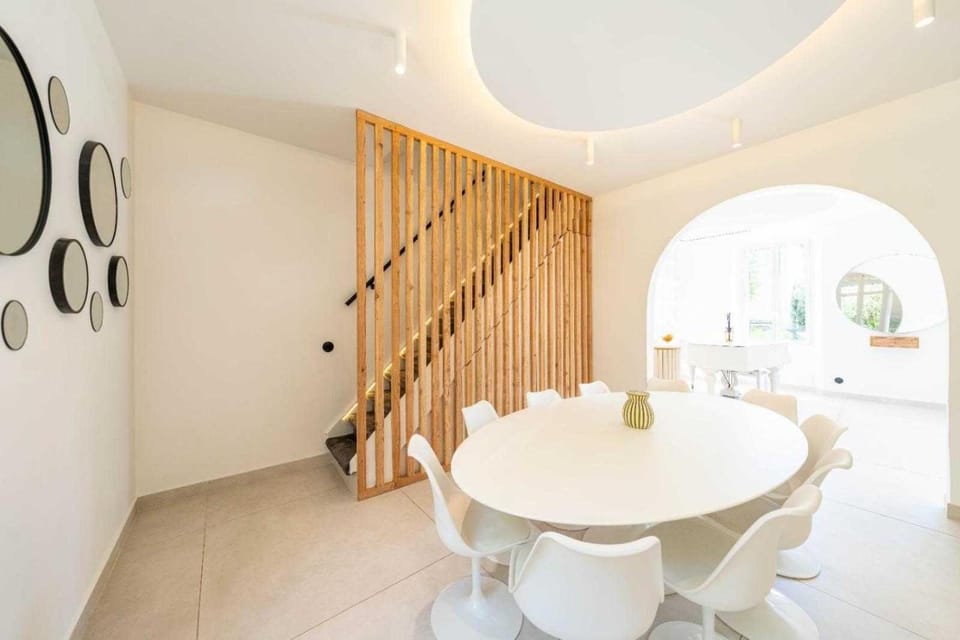 Superb villa with swimming pool & wellness area Hotel in Cannes