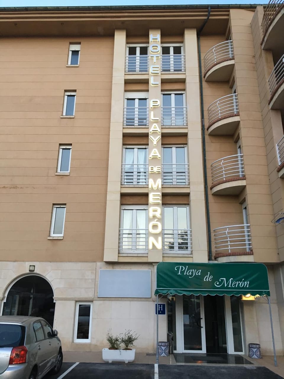 Hotel Playa de Meron Hotel in Western coast of Cantabria