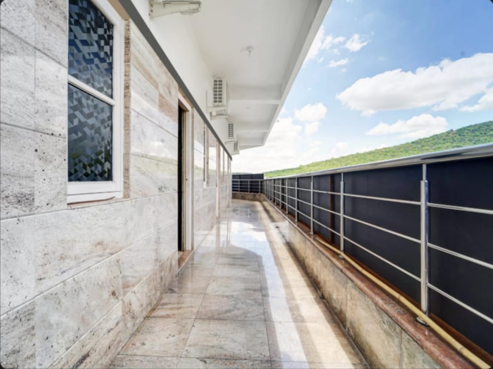 Prm Classic Lodge Hotel in Tamil Nadu