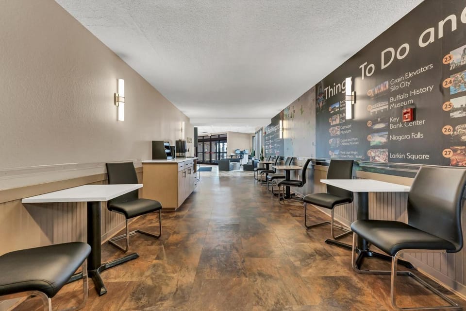 Buffalo Airport Hotel Hotel in Cheektowaga