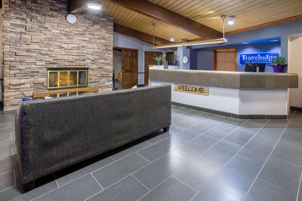 Travelodge by Wyndham Appleton Hotel in Wisconsin