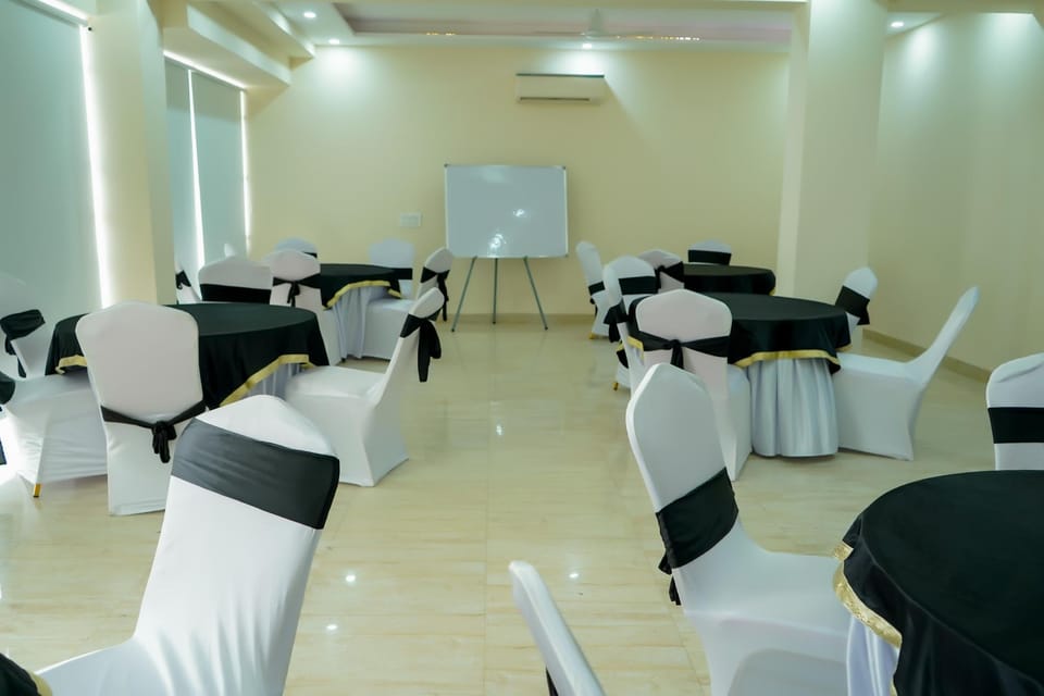 HOTEL THE LUXE 18 Hotel in Gurugram