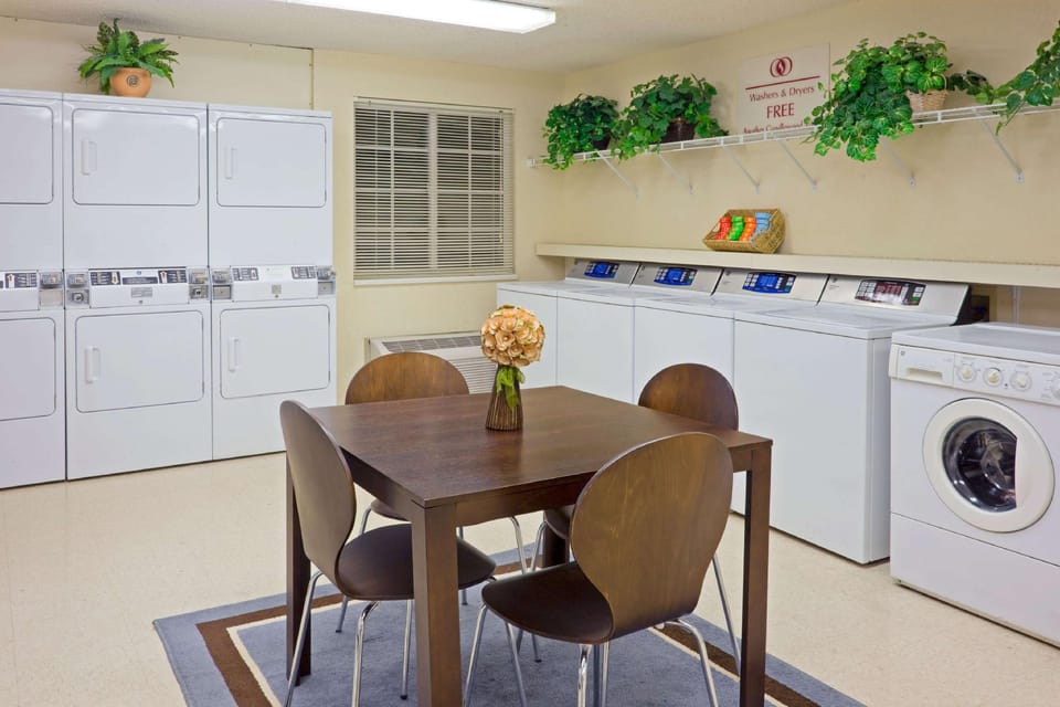 Sonesta Simply Suites Philadelphia Mount Laurel Hotel in Mount Laurel