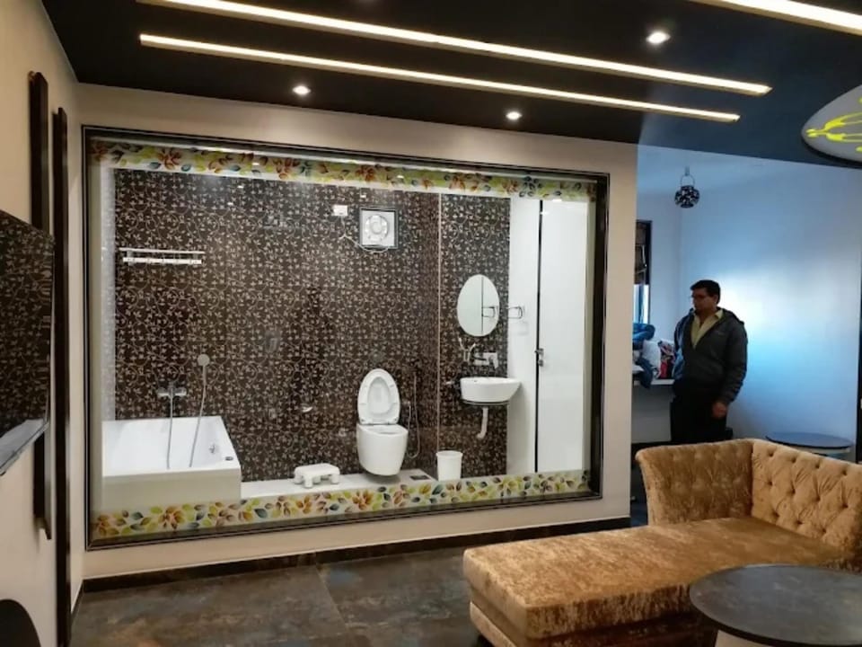 Hotel Jenish Palace Rajkot Gujarat Hotel in Gujarat