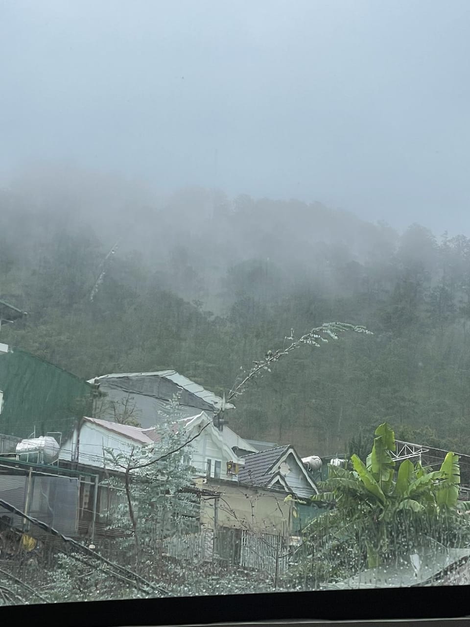 Thung lũng đèn Hostel in Dalat