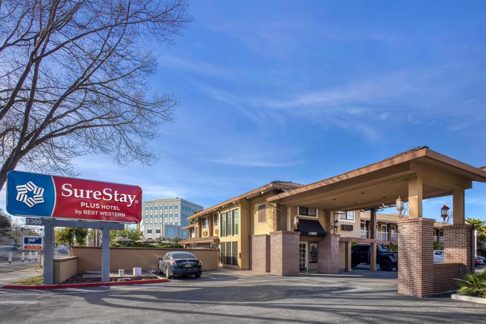 SureStay Plus by Best Western Mountain View Hotel in Los Altos