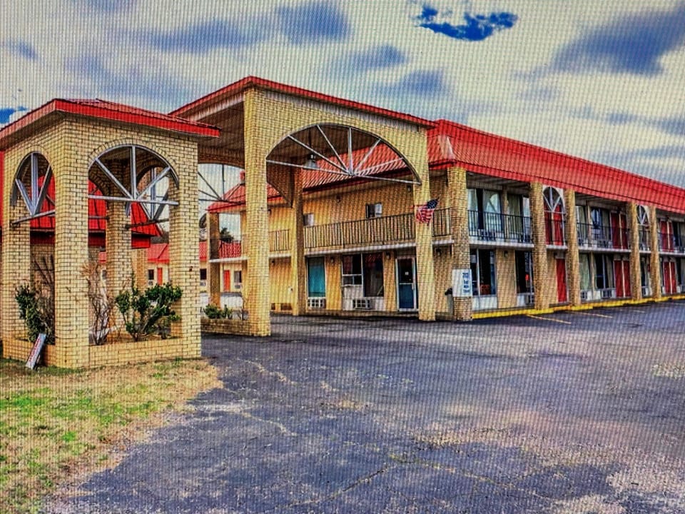 Ozark Junction Inn  Hotel in Mountain View