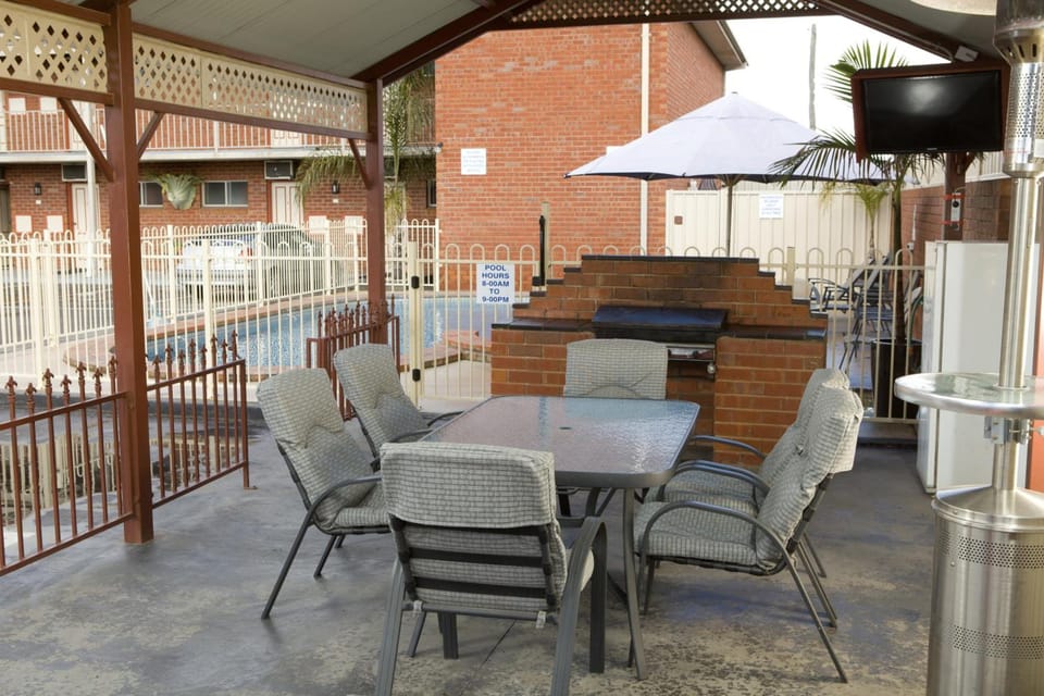 Courtyard Motor Inn Motel in Shepparton