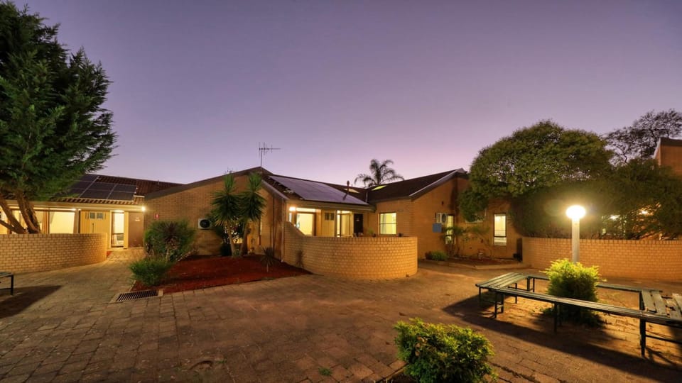 Executive Hideaway Apartment hotel in Benalla