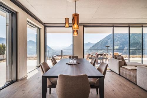 Arua Private Spa Villas Lodge in Tirol