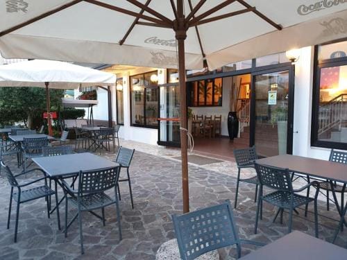 Hotel La Favorita Hotel in Peschiera del Garda