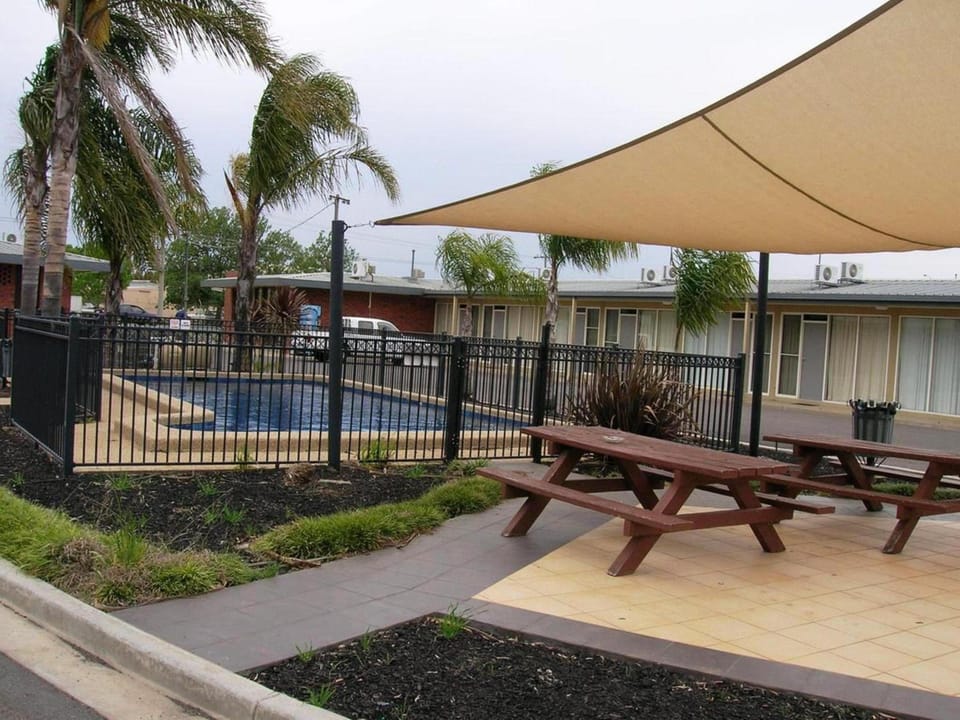 Overlander Hotel Motel Motel in Shepparton