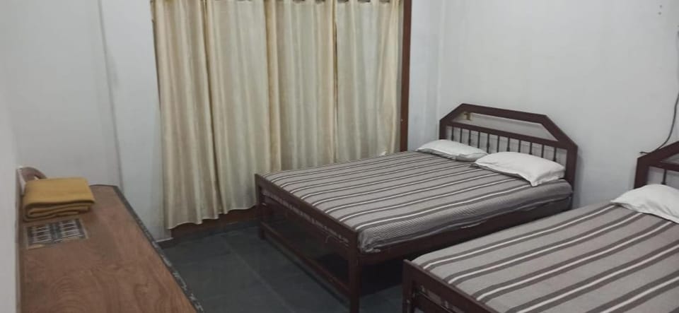 Ashtapadi tourist home  Hotel in Kochi