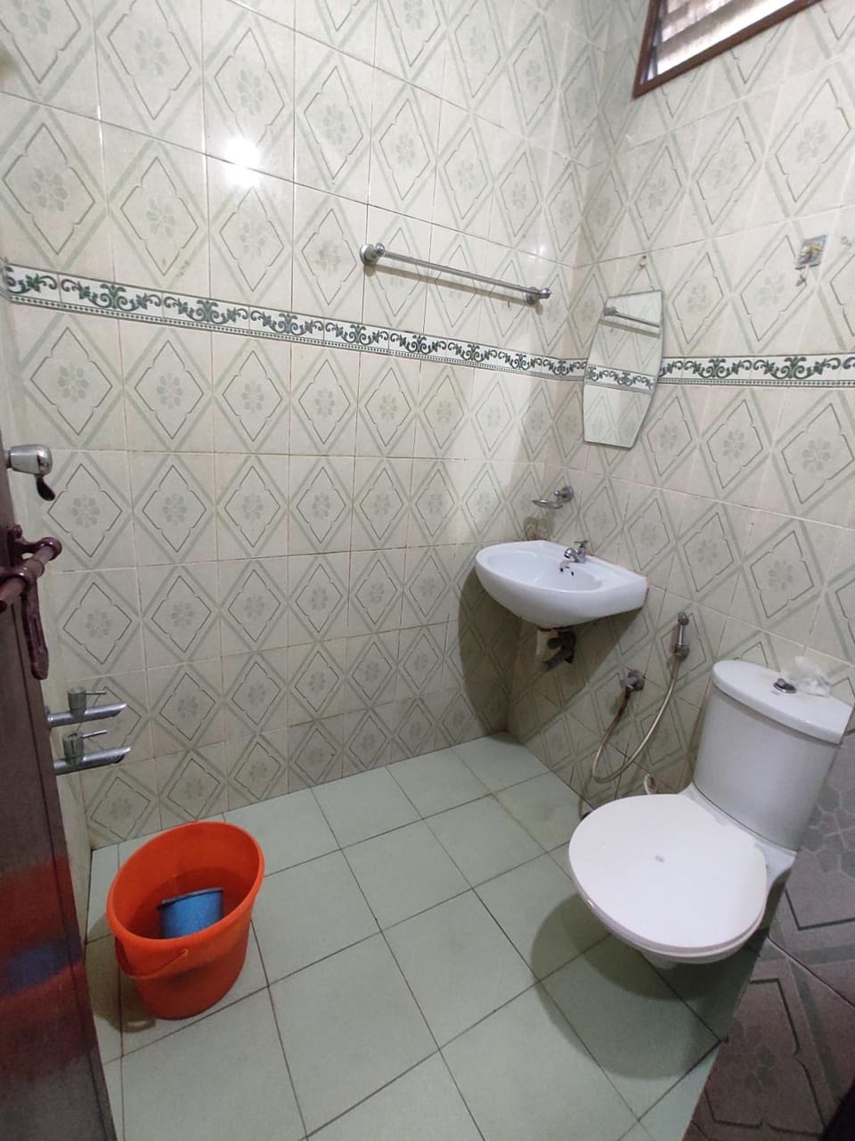 Ashtapadi tourist home  Hotel in Kochi