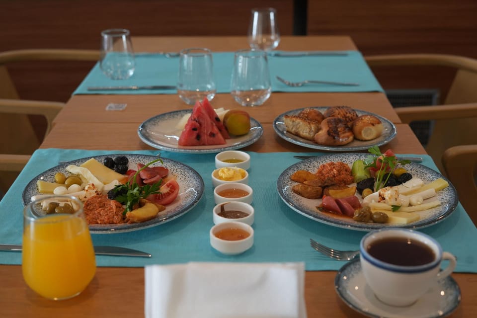 Blueinn Hotel Gökçeada  Bed and Breakfast in Turkey